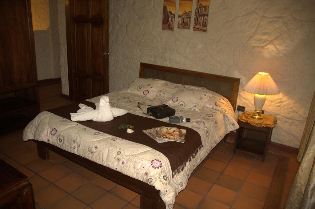 Hotel Quito Antiguo Cameră foto