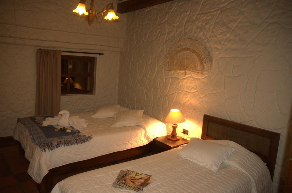 Hotel Quito Antiguo Cameră foto